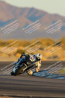 media/Jan-21-2023-CVMA (Sat) [[b9eef8ba1f]]/Race 13 500 Supersport-350 Supersport/